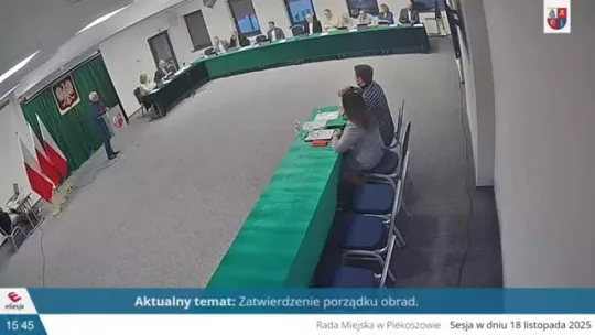 XXI Nadzwyczajna Sesja Rady Miejskiej w Piekoszowie 18.11.2025 r. XXI Nadzwyczajna Sesja Rady Miejskiej w Piekoszowie 18.11.2025 r.