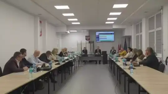 XXIV sesja Rady Miejskiej w Chociwlu XXIV sesja Rady Miejskiej w Chociwlu